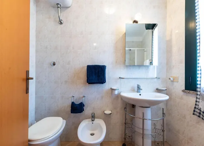 Apartment Cavour Codice E *