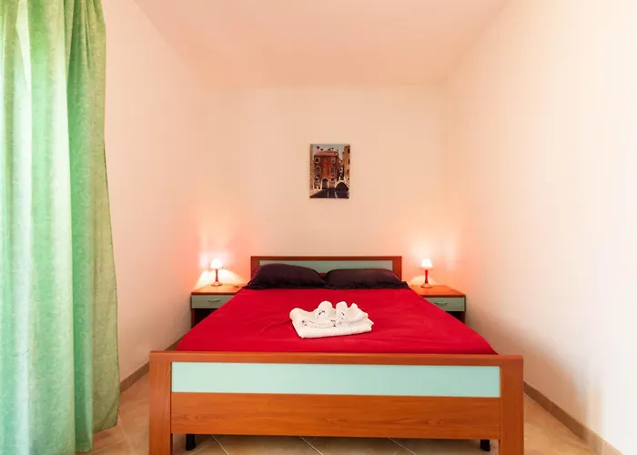 Cavour Codice E * Villasimius